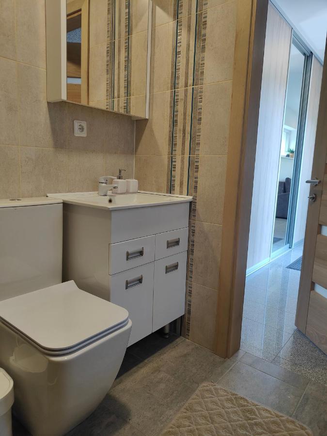Green Hill Valley Apartments Каунас Экстерьер фото