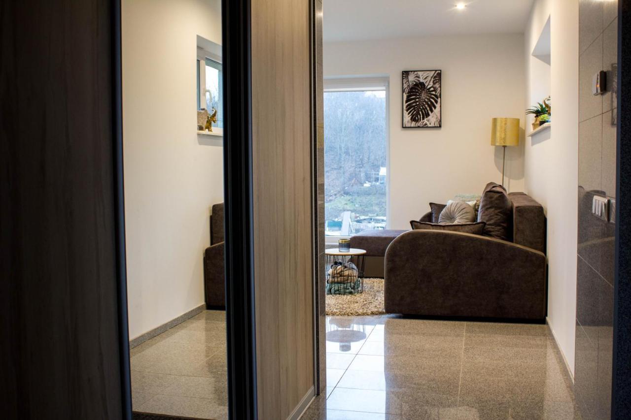 Green Hill Valley Apartments Каунас Экстерьер фото