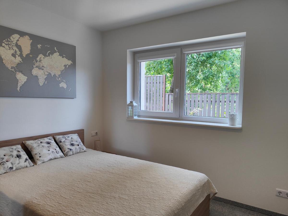 Green Hill Valley Apartments Каунас Экстерьер фото